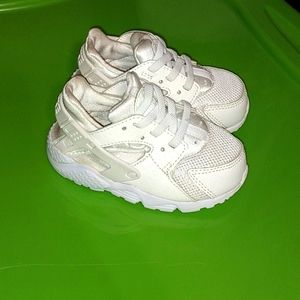 Gently used toddler Nikes